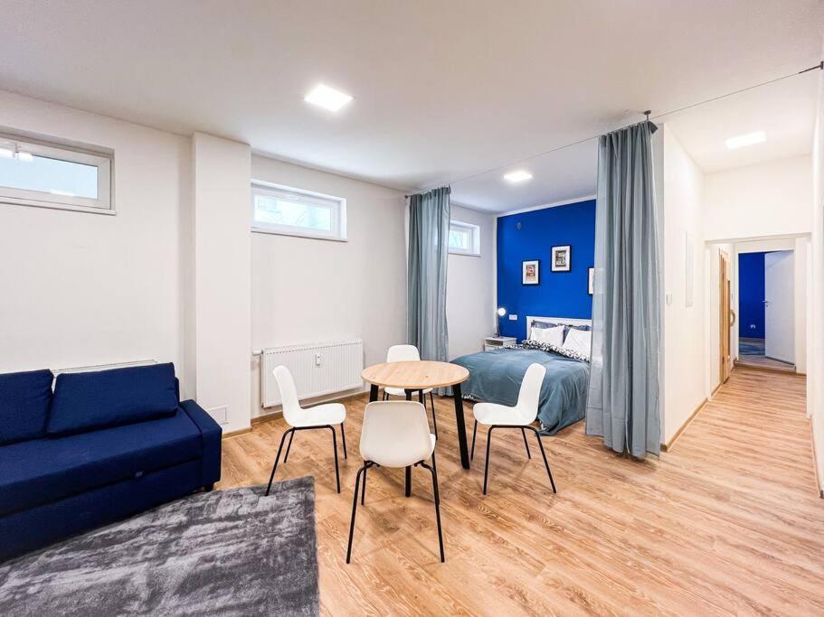 Sauna Apartment - Brno Buitenkant foto